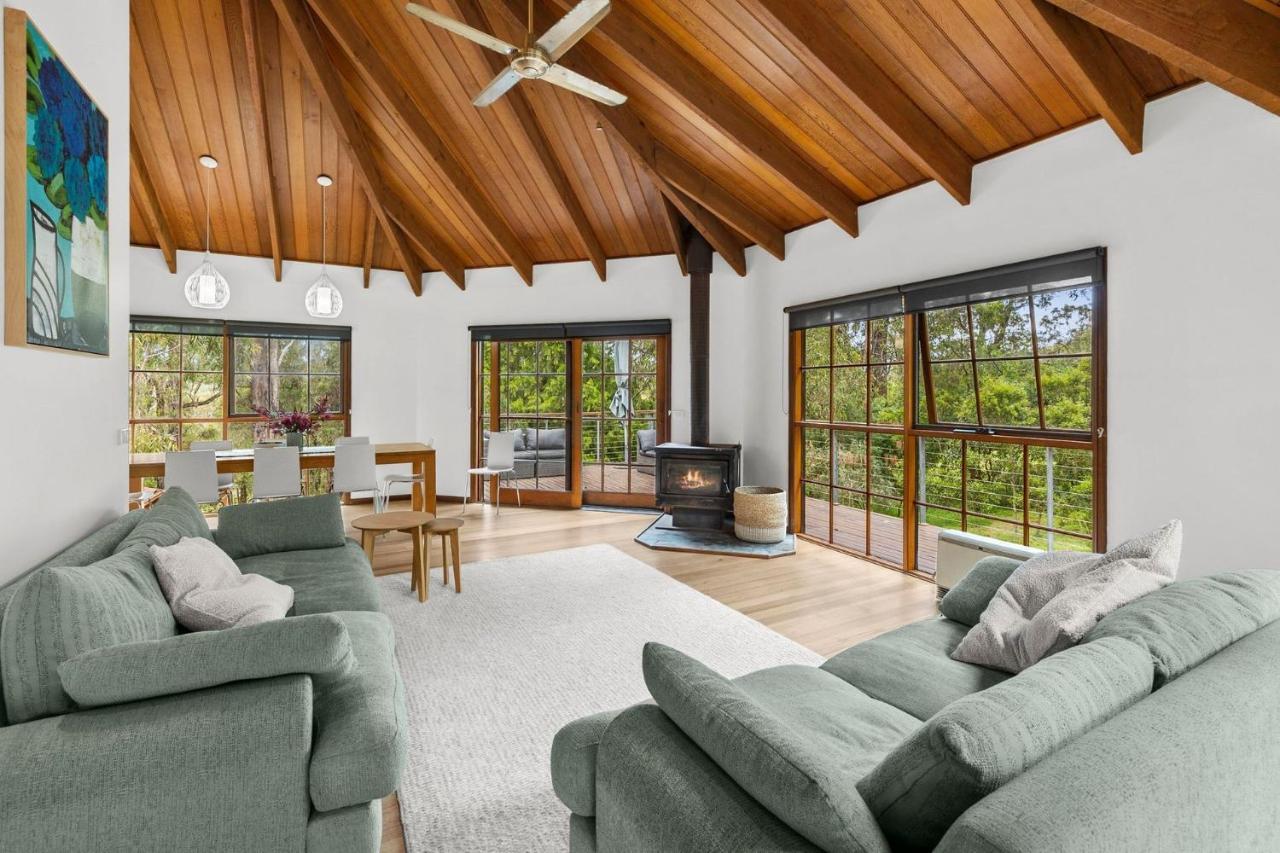 Villa Yirrip House Nestled On The Edge Of National Park Aireys Inlet Exterior foto